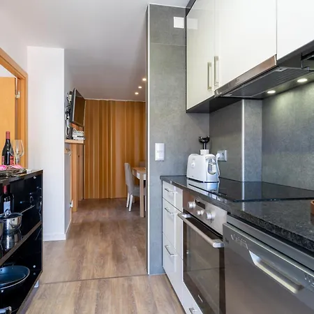 Blue Subvilla 48 * נאזרה